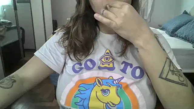 xxxluana online show from April 17, 1:02 pm