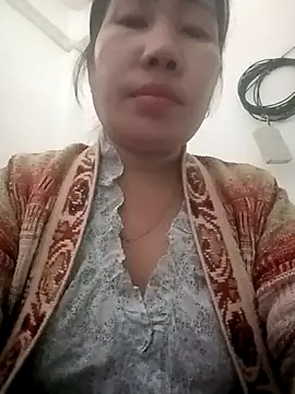 Reema 143 online show from November 27, 1:52 am