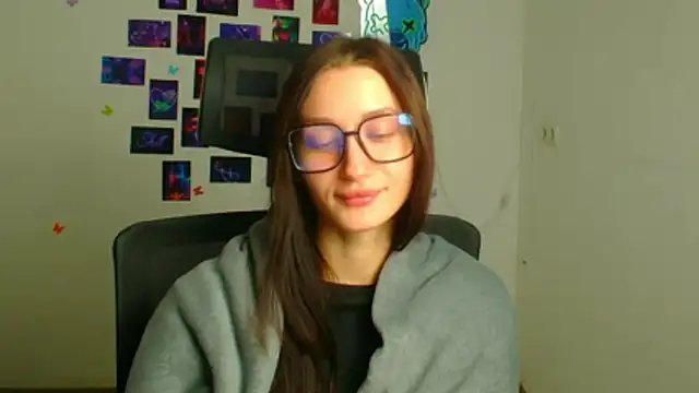 Stella XO online show from February 6, 7:12 am