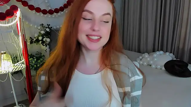 AirySilhouette online show from March 25, 4:39 am