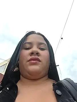 Kendra-daring online show from April 7, 5:48 pm