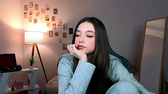 Vexorine online show from February 14, 8:55 pm