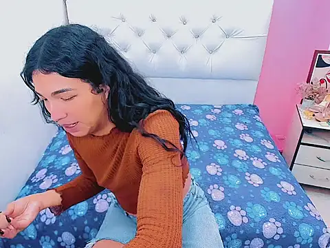 xwetdreamsx online show from April 7, 8:22 pm