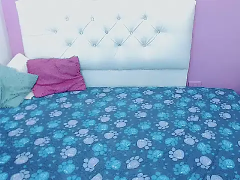 xwetdreamsx online show from February 21, 8:09 pm