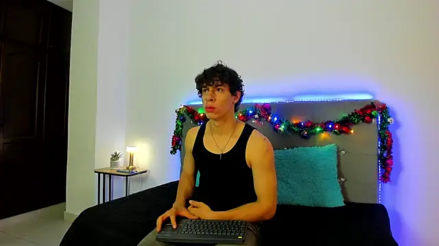 eren jeager online show from December 23, 12:47 am