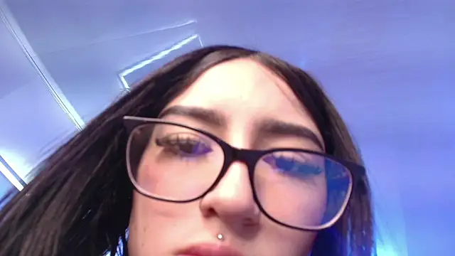 Emily andrews online show from April 11, 7:17 pm