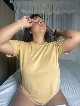 katthyasmitth online show from March 17, 12:14 am