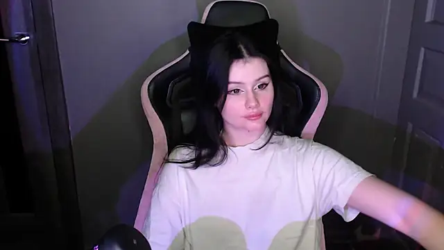 Moon raven online show from February 16, 11:04 pm