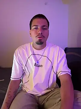 Henry villa23 online show from January 18, 5:26 am