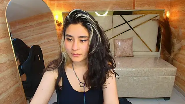 sofi r  online show from February 19, 3:00 pm