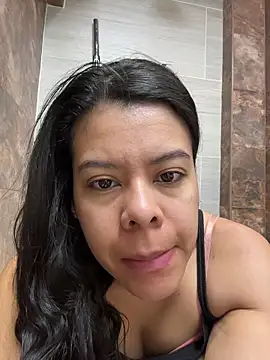 daniistar1 online show from January 14, 2:11 pm