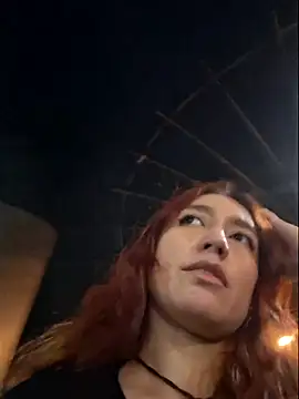 Eveeelyn25 online show from January 31, 11:58 pm