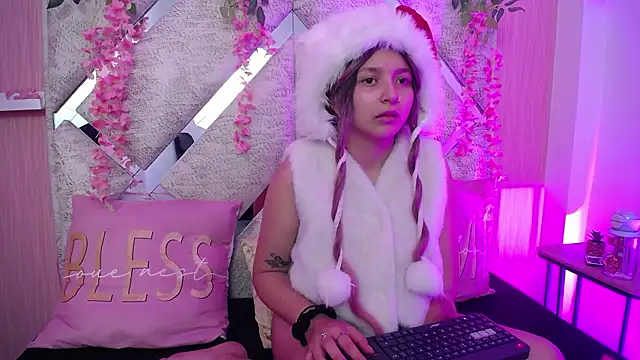 CandySwan online show from February 4, 11:57 am