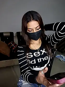 LOVELY BABYJI online show from November 28, 6:00 pm