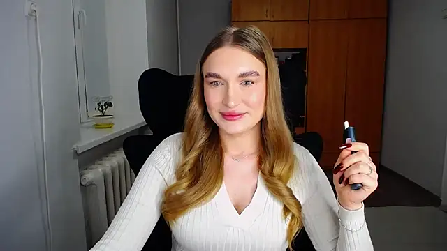 AnyaSmack online show from February 16, 2:50 pm