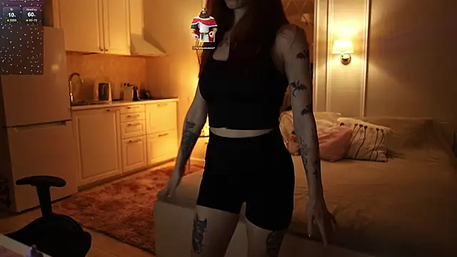  alice meyss  online show from December 3, 9:39 pm