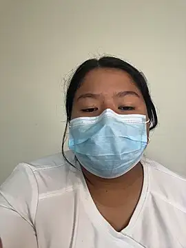 aricub online show from February 8, 5:05 pm