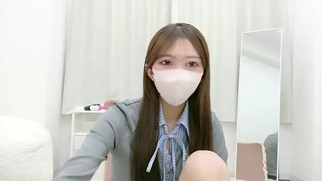 alicechan v online show from May 21, 2:15 pm