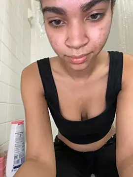 Kiki hammyy online show from March 5, 1:12 am