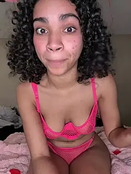 Kiki hammyy online show from February 14, 9:50 pm