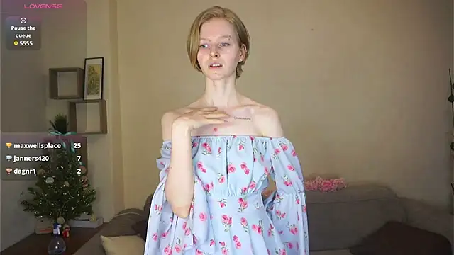 ToyaPletz online show from March 25, 6:22 pm