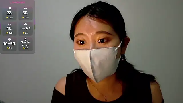 Minagi Shizuku online show from December 4, 4:04 am