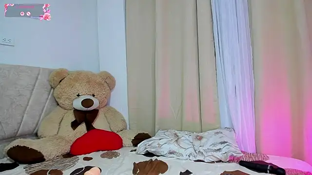 lia sweetty online show from March 20, 12:37 am