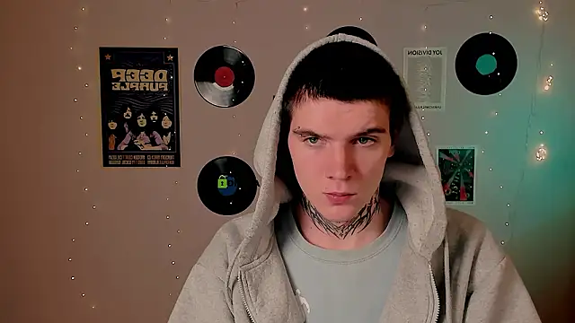 drew soft  online show from January 15, 7:31 pm