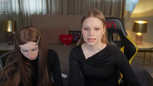 Dacota love online show from March 3, 11:38 am