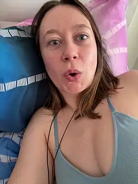 Brooke lover online show from March 30, 5:07 am