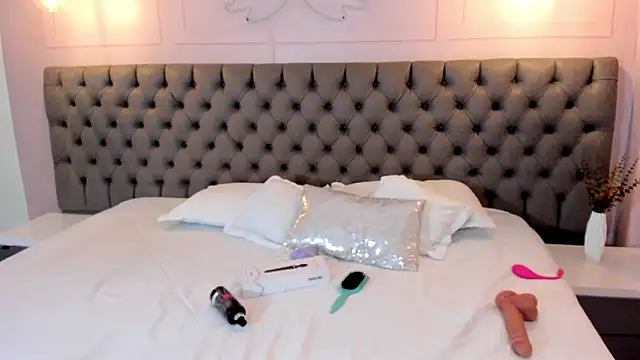 carol 69 online show from March 22, 12:55 pm