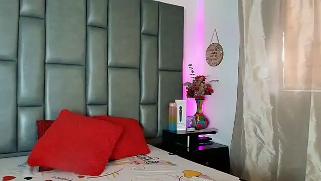 TashaNaughty4u online show from March 13, 7:48 pm