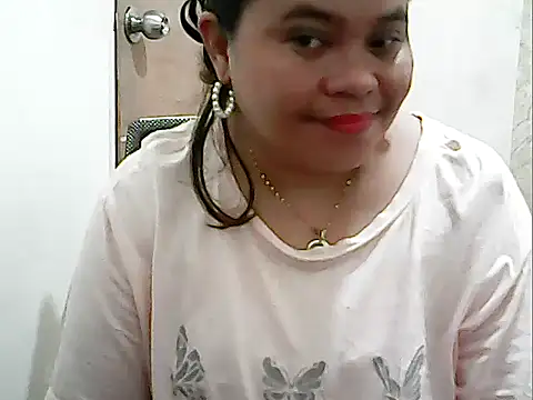 cutechubby online show from March 16, 10:35 pm