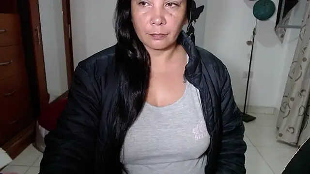 vivian-milf online show from April 16, 1:50 am