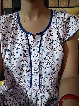 RASHMI SHARMA9 online show from April 17, 5:09 am