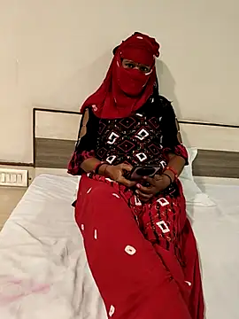 radhadesi online show from December 4, 1:02 pm