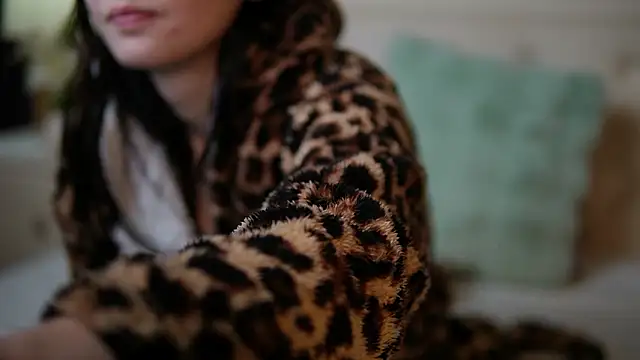 JosieLili online show from January 16, 7:10 pm