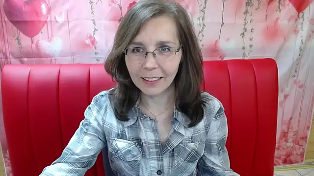 DaisyEdit online show from April 18, 11:24 am