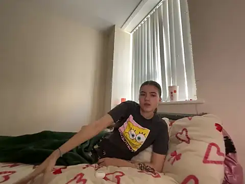 lucyx xx online show from February 24, 4:05 pm