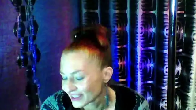 Snapshot of Soniakiss chatting on January 15, 3:18 pm Soniakiss online show from January 15, 3:18 pm