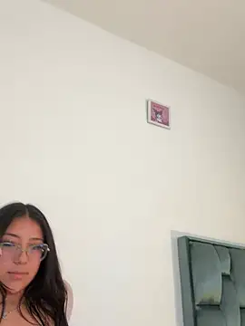 Dafne se online show from March 30, 1:05 am