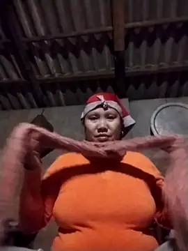 LeoPet2x online show from February 8, 2:21 pm