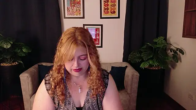 MilfArlet online show from February 3, 1:38 pm