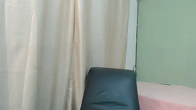 Mishell hot  online show from December 14, 8:14 pm