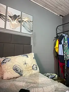 larysinha online show from April 11, 5:27 pm