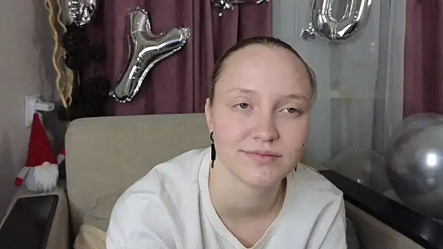 BibiStapler online show from February 22, 8:10 pm