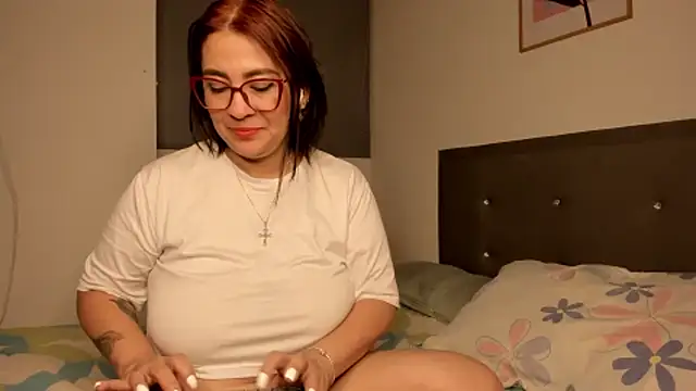 Meggan Moree online show from July 17, 4:06 am
