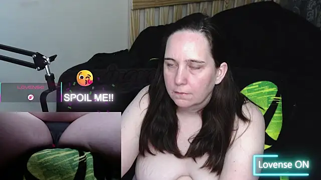 msgamergirl69 online show from April 14, 5:51 am