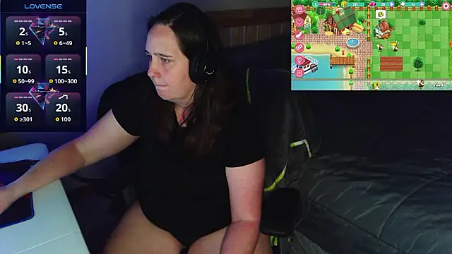 msgamergirl69 online show from March 31, 3:28 am