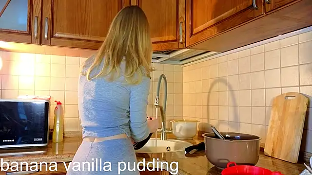 MatthewHoffis online show from February 7, 10:19 am